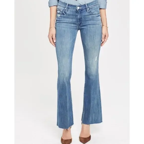 🛑SOLD🛑 Mother The Weekender Fray Jeans Size 25 Graffiti Girl Blue Mid Rise Flare - Picture 1 of 14